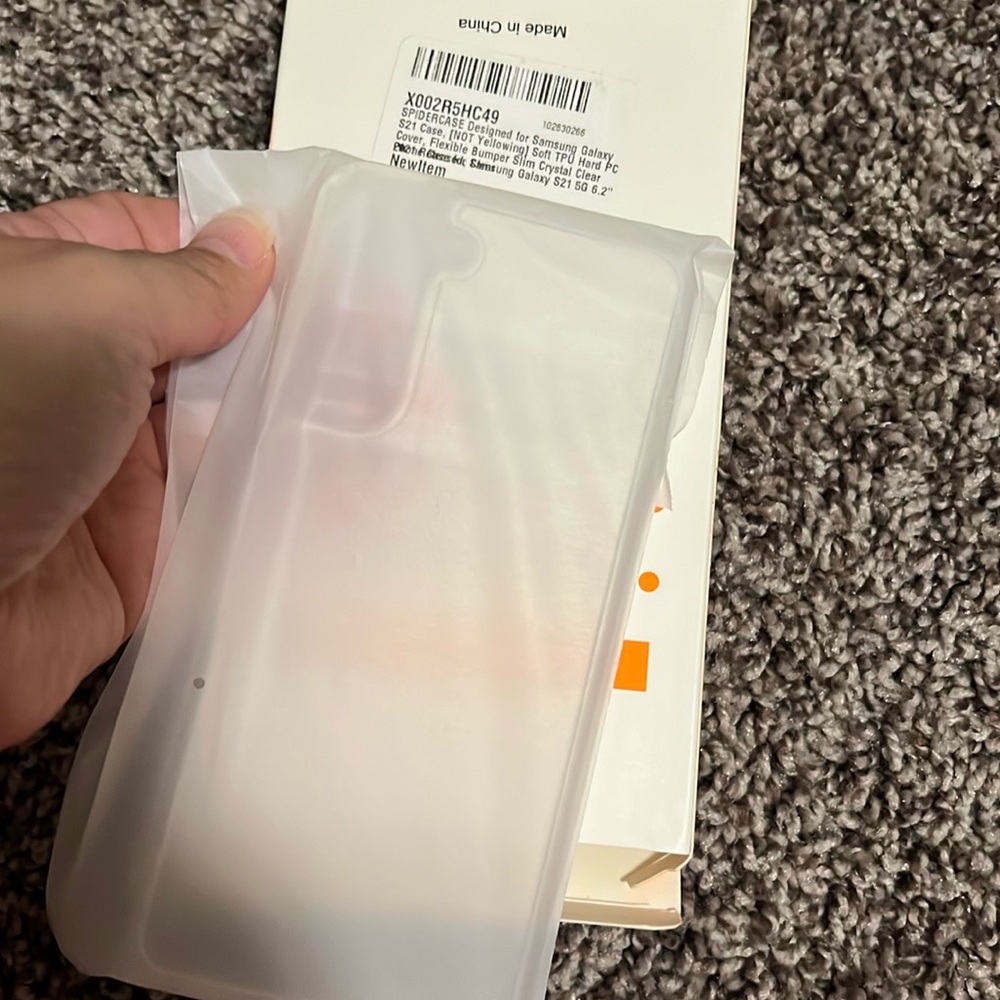 2- Galaxy S21 clear case